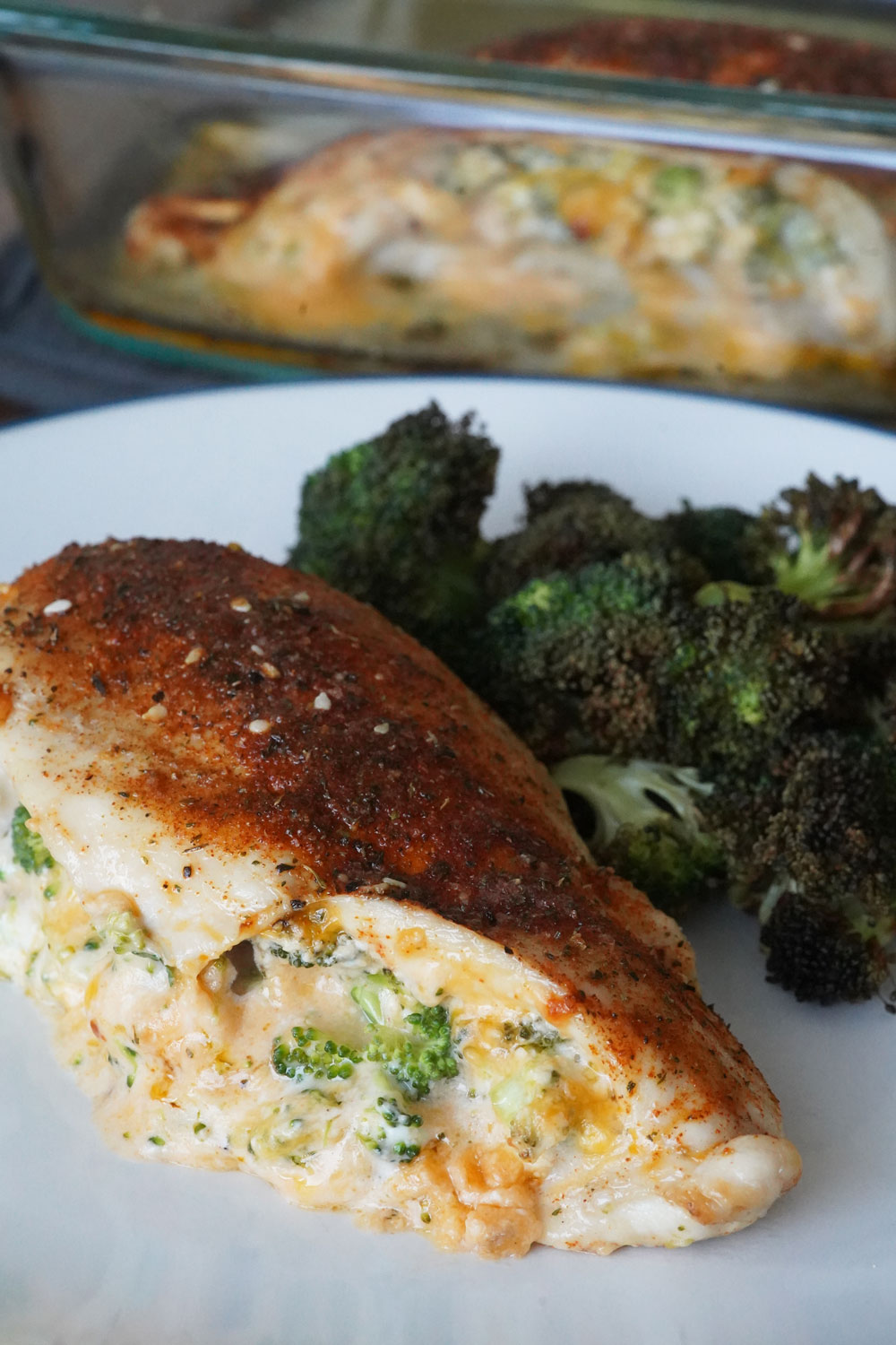 Broccoli stuffed chicken breast with broccoli on the side