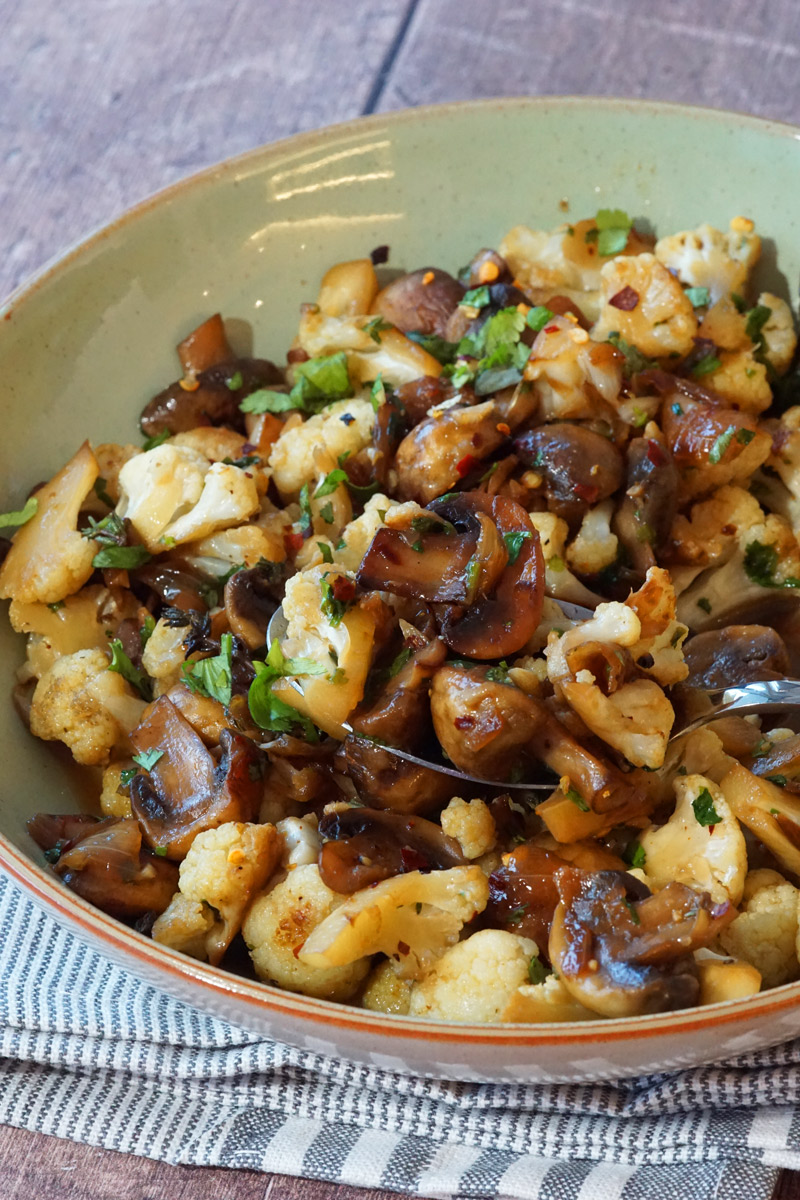 Garlic Mushrooms and Cauliflower