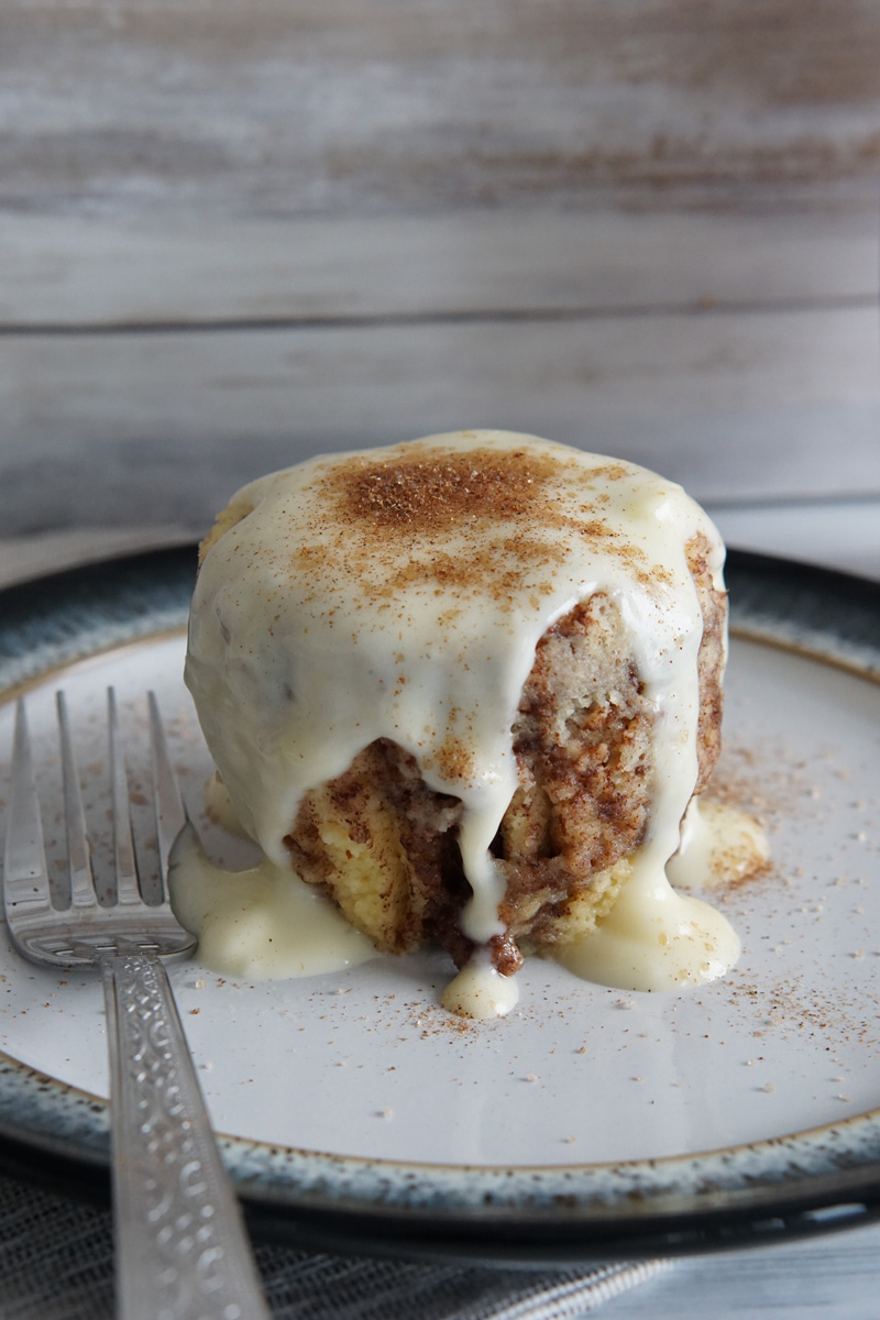 Keto Cinnamon Roll Mug Cake