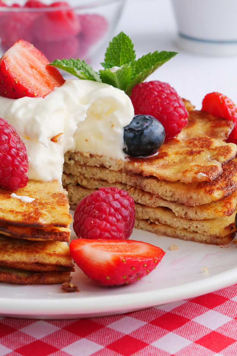 coconut flour pancakes