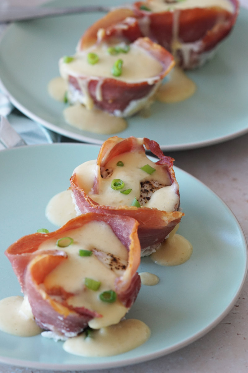 Eggs Benedict Cups