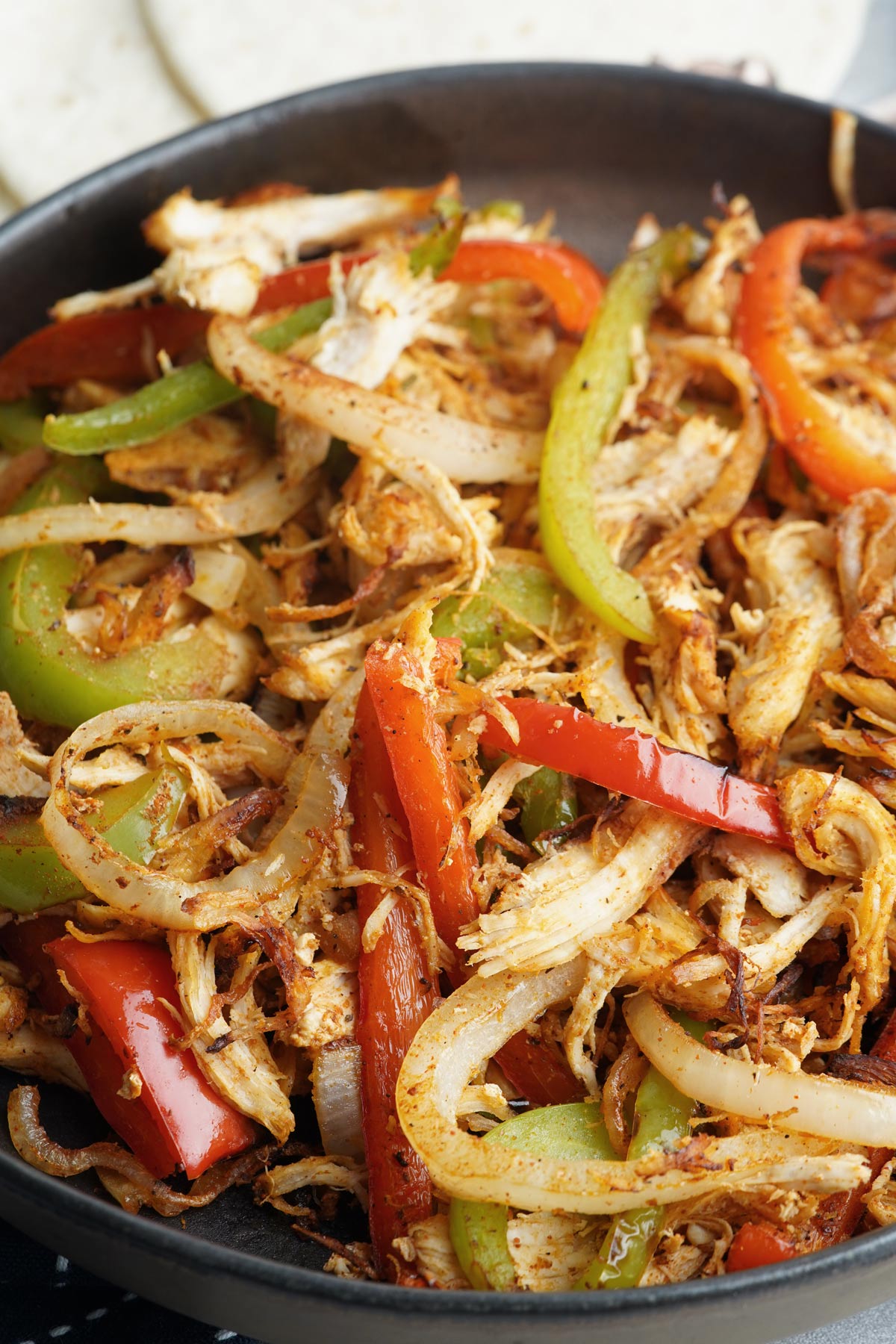 Instant Pot shredded chicken fajitas