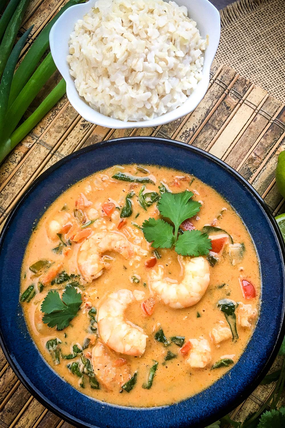 Coconut curry shrimp soup, low carb Thai coconut curry shrimp